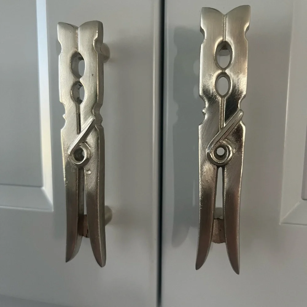 NWT Michael Aram Silver Clothespin pulls - Picture 4 of 5